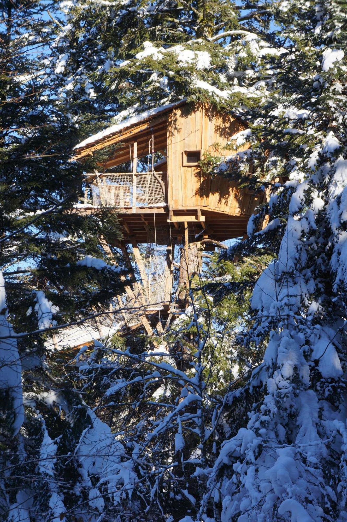 Cabanes des Volcans La Tour-dʼAuvergne Extérieur photo